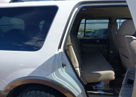 2007 Ford Expedition Xlt из США, поврежденный, VIN 1FMFU15527LA62366